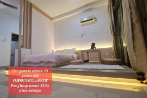 Romantic muji studio balcony high floor Free Netflix
